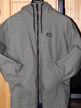 NWOT, Mountain Hardwear, Jackson Ridge, men's khaki medium